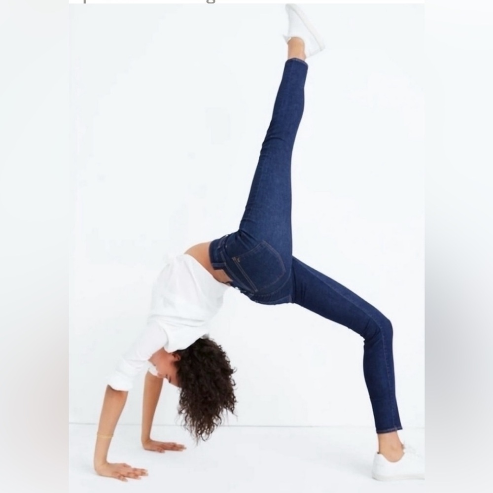 Paige jeans skyline skinny size 29